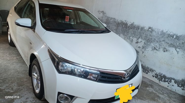 Toyota Corolla GLI Model 2015 For Sale