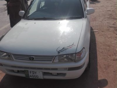 Toyota Corolla 2od limited edtion 20001