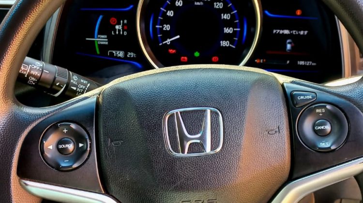 Honda fit Hybrid 2016 For Sale